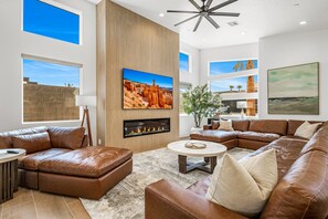 Smart TV, fireplace - Pecan Valley 5178|Private Pickleball Court, Private Pool, Hot Tub! (Hurricane)