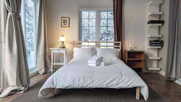 2 bedrooms, free WiFi, bed sheets, wheelchair access