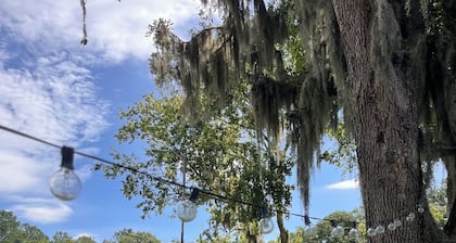 Emerald Cottage Oasis