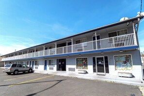Exterior - Hotel Inn Pendleton I-84 (Pendleton)