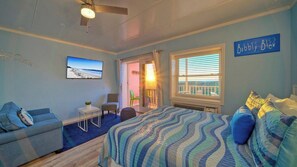 Interior - 2 Studio Condos Beach Boardwalk, Pool & Tennis Court Island Retreat Complex (Port Aransas)