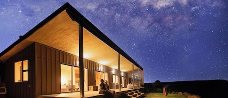 Luxury Cabin, Hot Tub, Sea View - Beresford Heights (transfer to the lodge via ATV)
