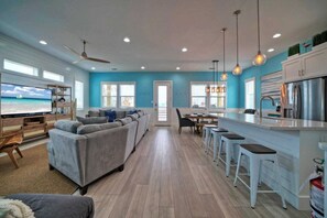 House (Multiple Bedrooms) | Interior - Sleeps 22! 2 Homes Priv Pool, Putting Green, Bar, Deck, Prime Port A Location (Port Aransas)