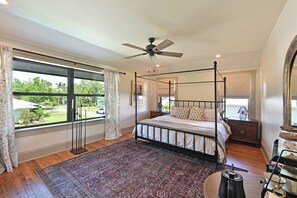 2 slaapkamers, een strijkplank/strijkijzer, reisbedje, wifi