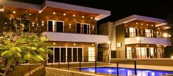 Casa King & Casa Queen Luxury Villas are Exquisite Twin Villas
