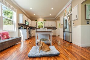 Interior - 6BR Historic Gem | Chef's Kitchen | Dogs Welcome (Newberg)