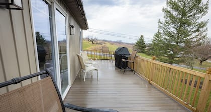 Peaceful Hilltop Retreat Near Keuka Lake & Wine Trails