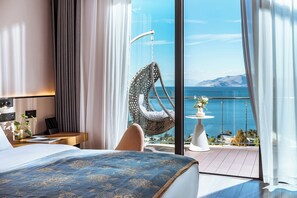 Superior Twin Room, Ocean View | View from room - Dali Shushanju Seaview Holiday Villa (Dali)