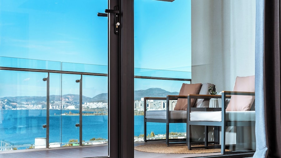 Dali Shushanju Seaview Holiday Villa