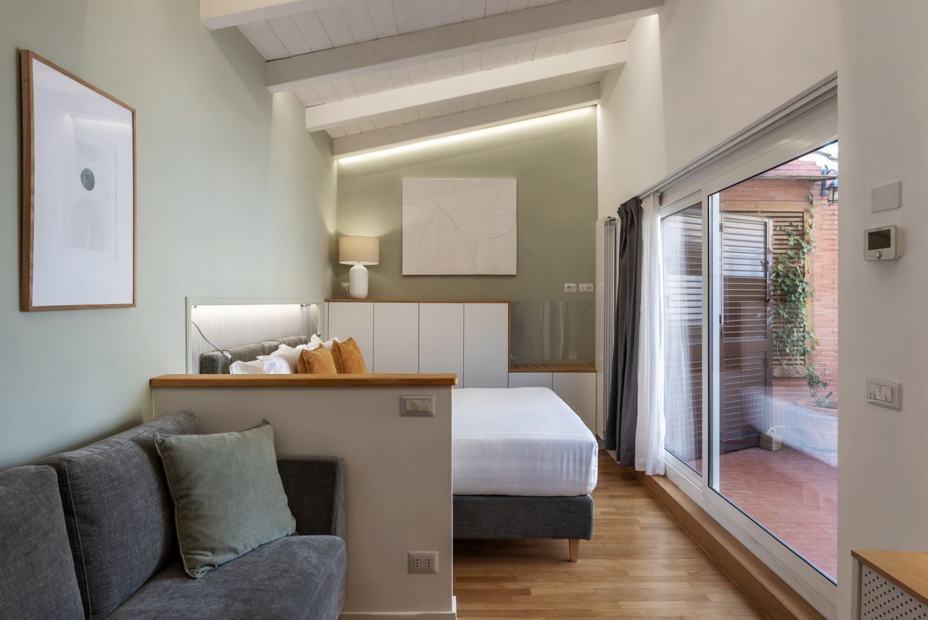 1 bedroom, iron/ironing board, WiFi (free), bed sheets