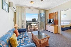 Living area - 1 Bedroom Hinterland View Spa Apartment in Surfers Paradise  200m to the Beach! (Surfers Paradise)
