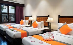 Family Triple with Balcony | Minibar, desk, laptop workspace, soundproofing