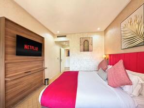 2 bedrooms, WiFi, bed sheets