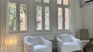 經典公寓客房, 城市景 | 客廳