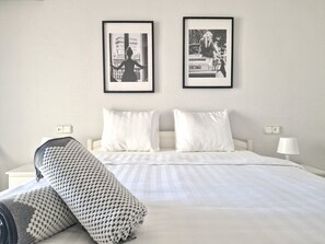 2 chambres, fer et planche à repasser, Wi-Fi gratuit, draps fournis