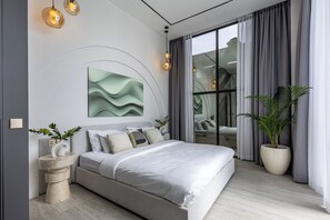 3 chambres, fer et planche à repasser, draps fournis