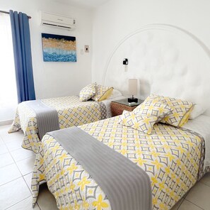 2 室のベッドルーム、WiFi (無料)、ベッドシーツ