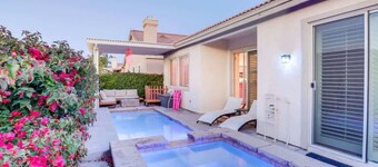 Colorful Retreat with Pool, Spa and Club
