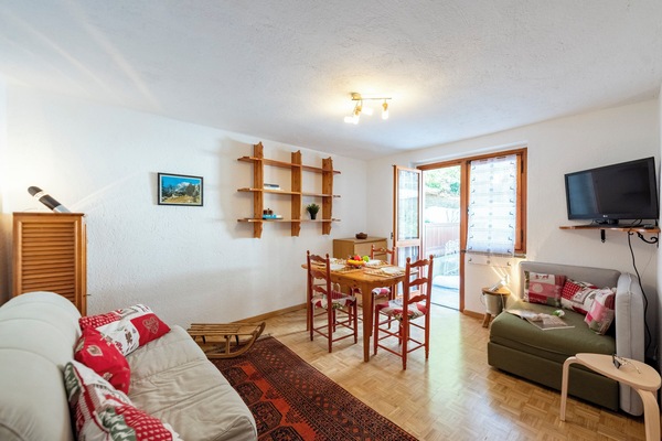 Wohn- und Esszimmer
