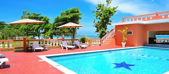Shields Negril Villas
