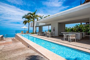Una piscina riscaldata