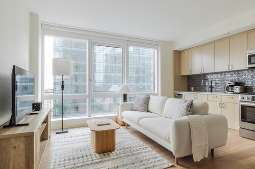 Blueground | LIC, gym & w/d, nr MoMA PS1