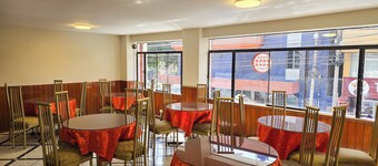 มานตา โฮเทล ตักนา