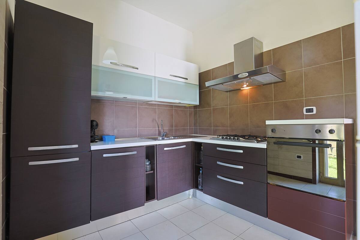 Comfort Suite, Kitchen, Garden View