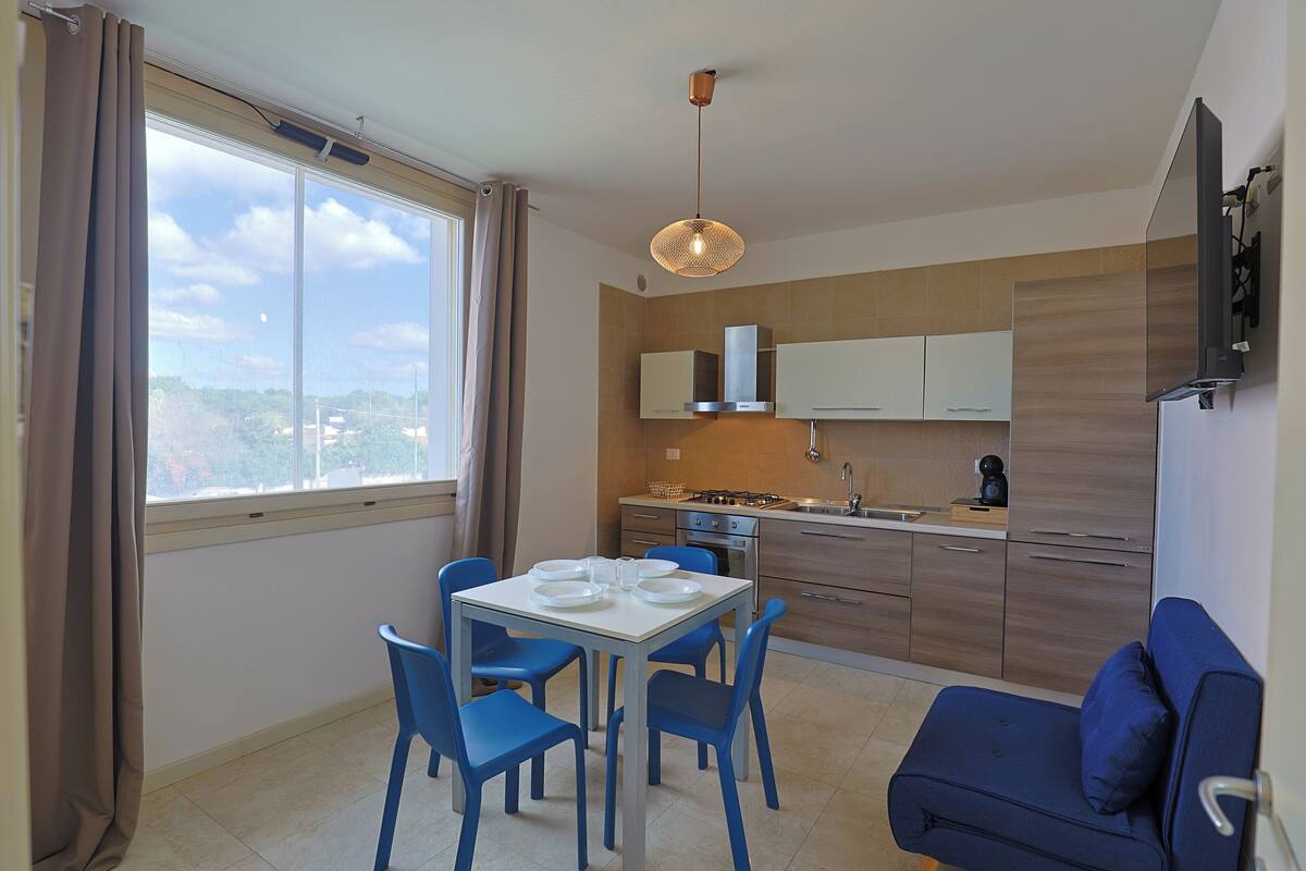 Comfort Suite, Kitchen, Garden View