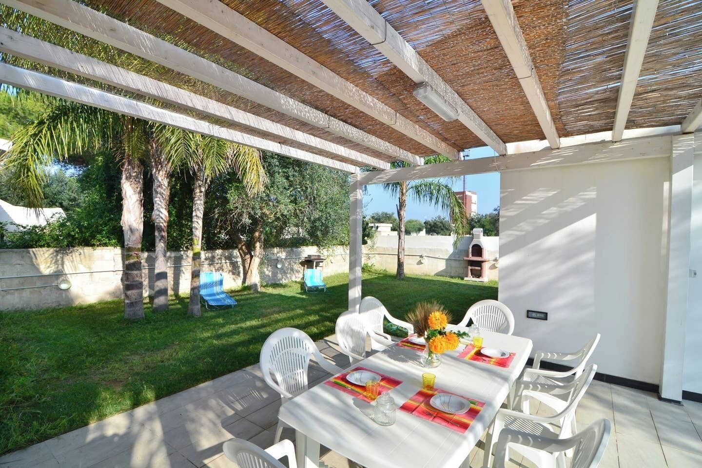 Luxe villa, 3 slaapkamers, privézwembad | Een bureau, een laptopwerkplek, geluiddichte muren, gratis wifi