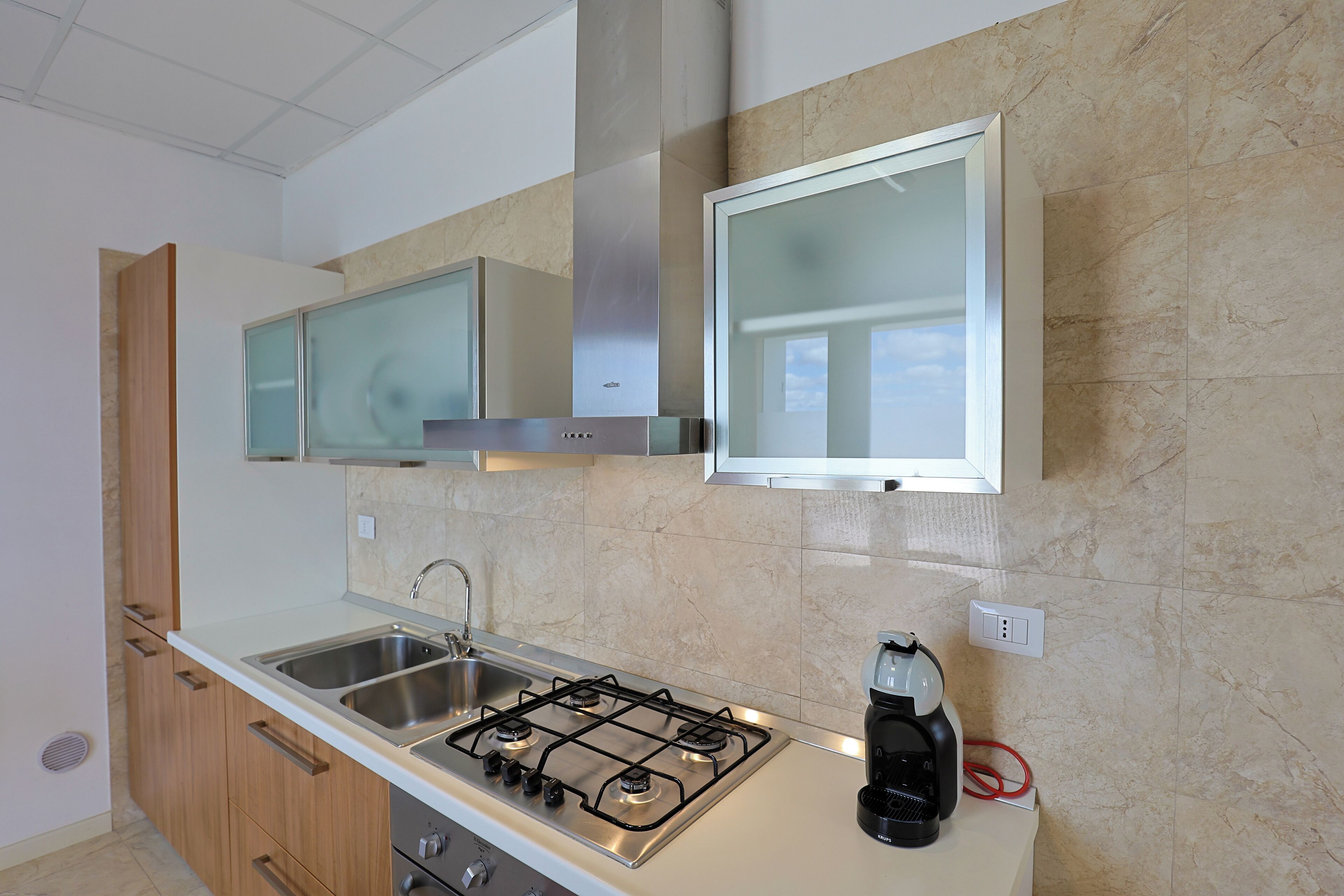 Comfort Suite, Kitchen, Garden View