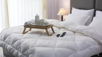 Classic Apartment, 2 Bedrooms, Balcony, Garden View | 2 bedrooms, in-room safe, desk, laptop workspace