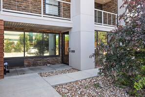 Exterior detail - Lion's Den 1 BR 1 BD Dedicated Worspace in the bedroom FREE carport WiFi Clean (Overland Park)