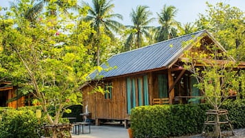 Deluxe Twin Room, Resort View | Terrace/patio