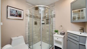 Shower, hair dryer, shampoo