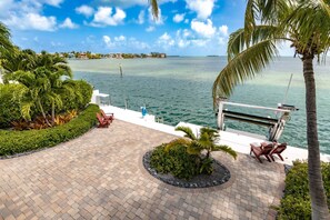 Imagen sin descripción, 2 de 50, botón