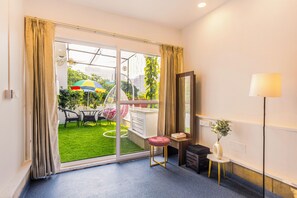 Deluxe Penthouse, Patio, Park View | Terrace/patio - The Greenville by Parfait Street (Gurugram)