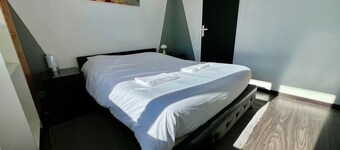 One-Bedroom Apartment – Saint-Éloi, Poitiers