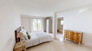 6 bedrooms, in-room safe, iron/ironing board, WiFi - Luxury 6BR Villa Heated Pool & Tennis near Monaco (Èze)