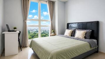 1 bedroom, desk, free WiFi, bed sheets