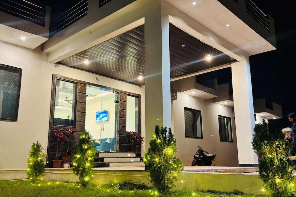 the muskmelon hotel and resort