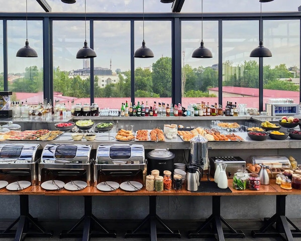 Gratis frukostbuffé varje dag 
