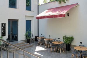 Terrace/patio - Sapiens Hotel (Tashkent)
