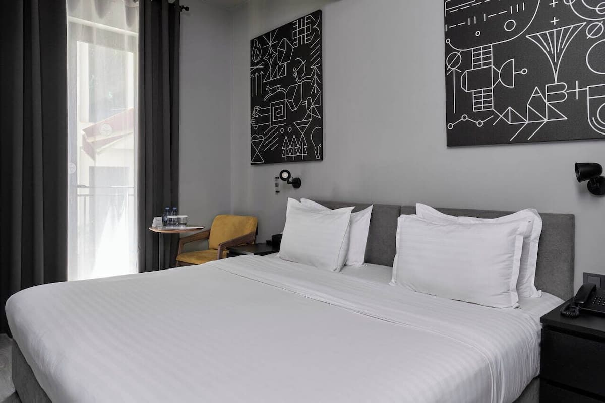 Soundproofing, iron/ironing board (on request), WiFi (free)