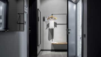 Quarto casal ou duplo econômico | Quartos à prova de som, ferros/tábuas de passar roupa, Wi-Fi de cortesia