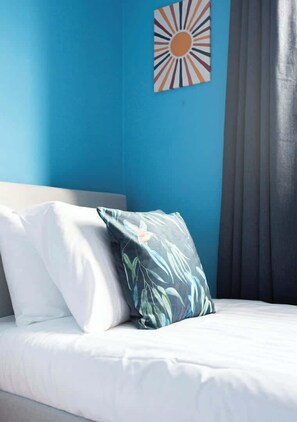 3 bedrooms, iron/ironing board, travel crib, WiFi