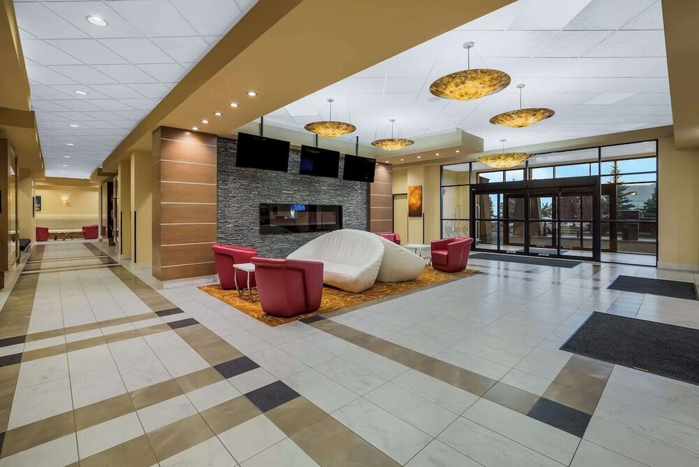 Relax and Unwind in Affordable Room with Swimming Pool and Free Shuttle ...