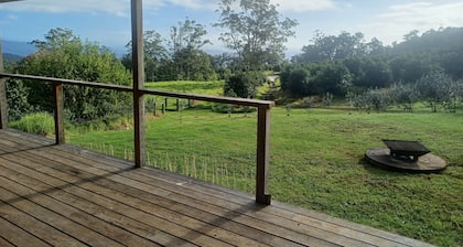 'Infinity Cottage' - surrounded by orchards, pasture, bush and mountains