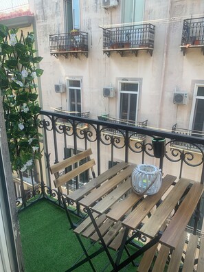 Outdoor dining - AR.b&b in the heart of Naples 3 (Napoli)
