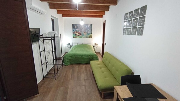 3 camere, Wi-Fi, lenzuola